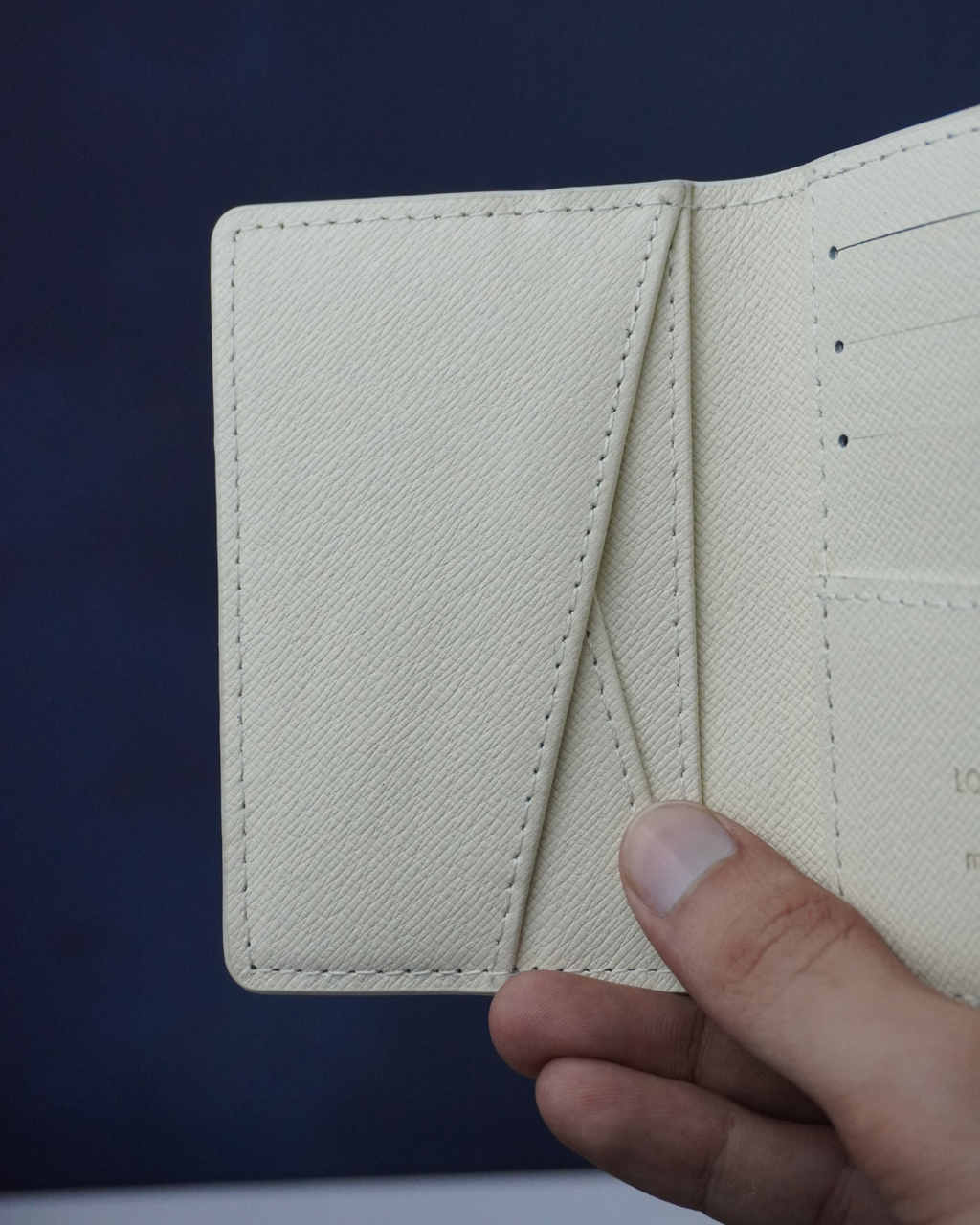 LV White Checkered Short Wallet - leather finish