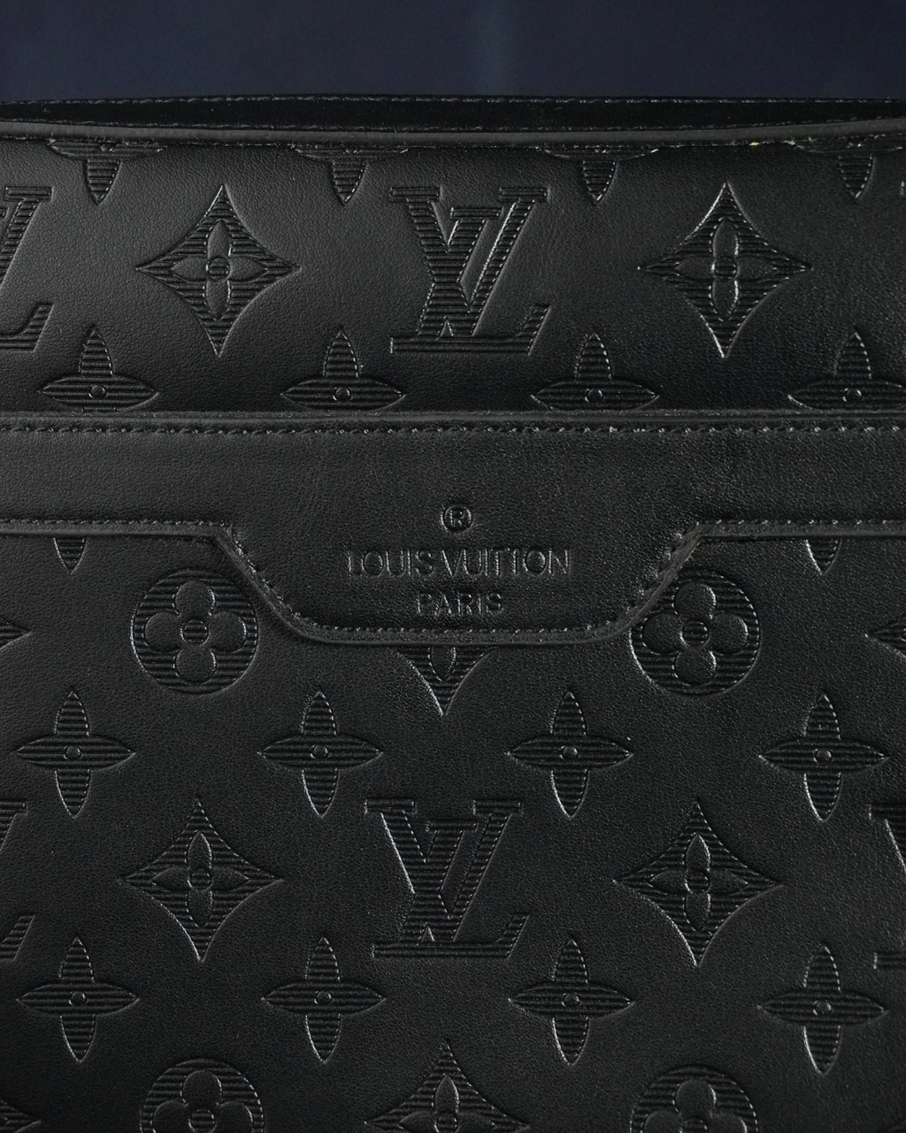 LV Trio Messenger - Leather