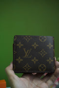 LOUIS VUITTON MEN COMPACT WALLET