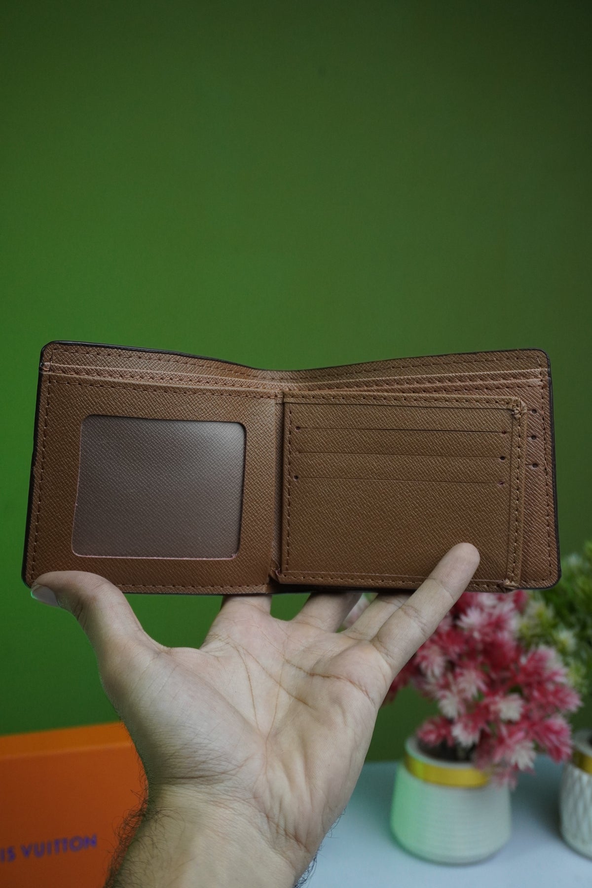 LOUIS VUITTON MEN COMPACT WALLET