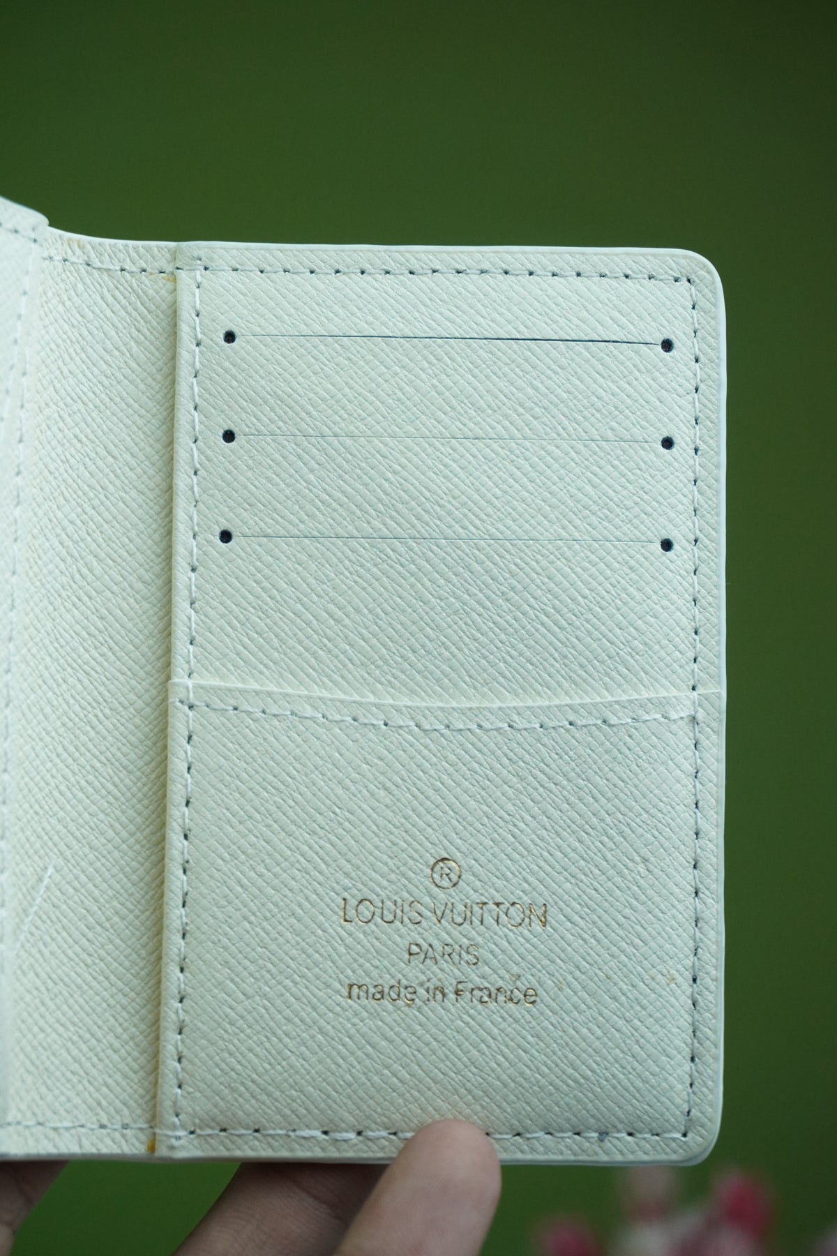 LOUIS VUITTON MEN WHITE COMPACT WALLET