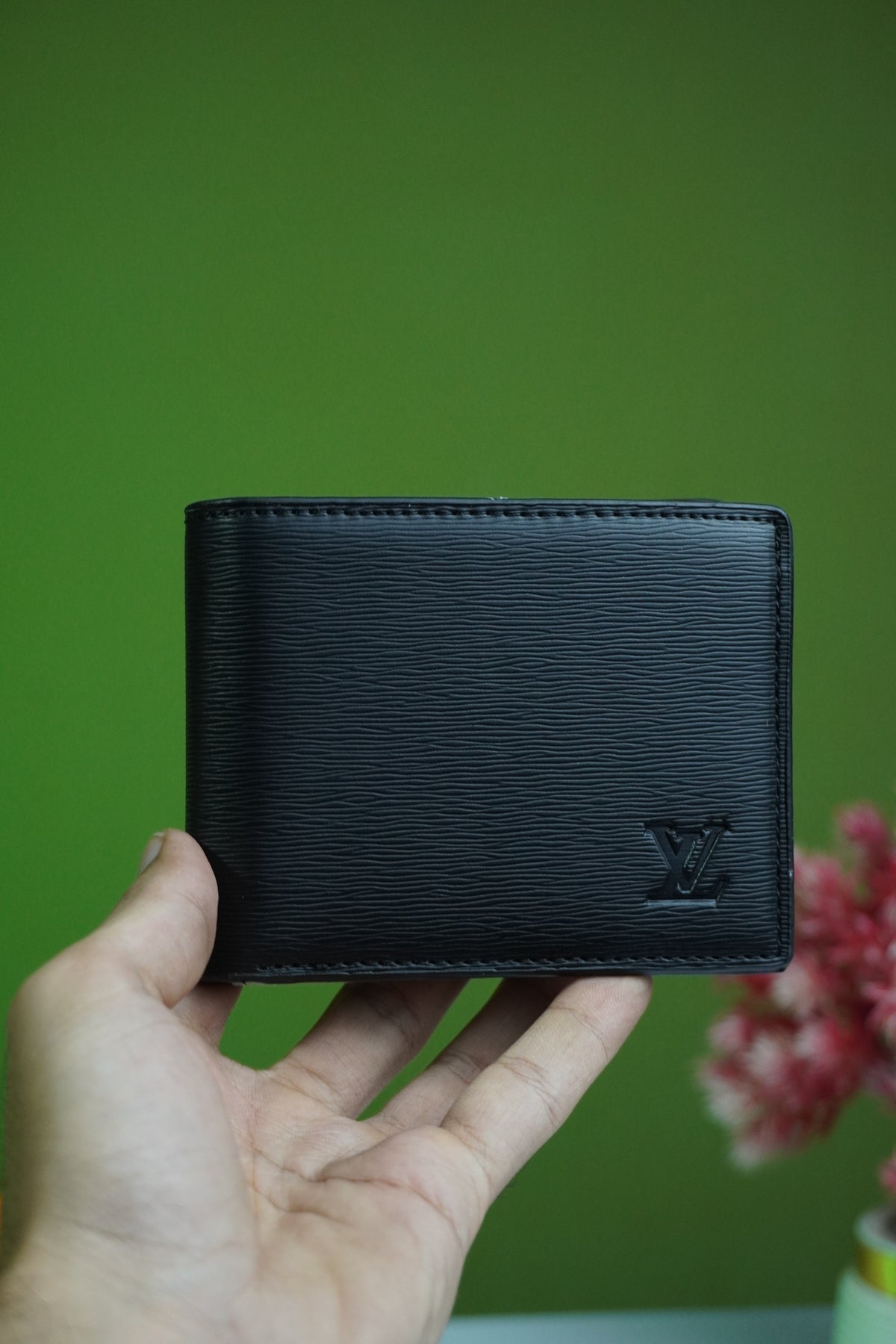 LOUIS VUITTON MEN COMPACT WALLET
